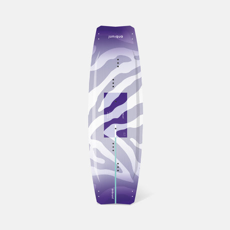 ONEXA women’s kiteboard by Juniqua – lightweight freeride twintip