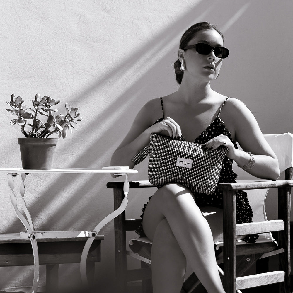 female kite pouch for city